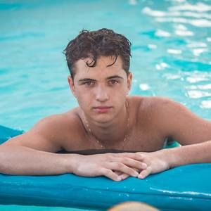 Meet your Posher, Maxime